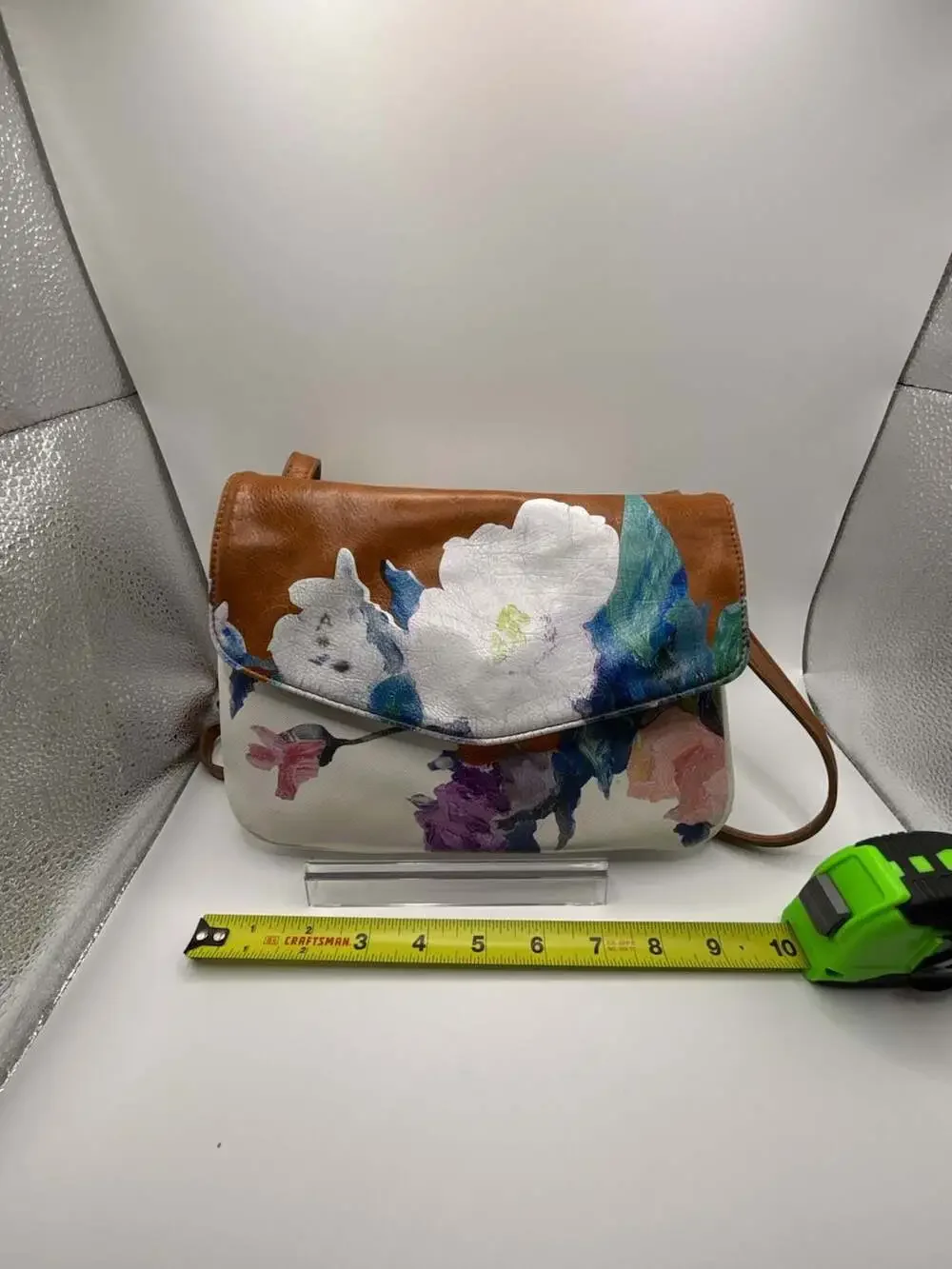 Antik Kraft Floral Print Crossbody Bag - Picture 5 of 6